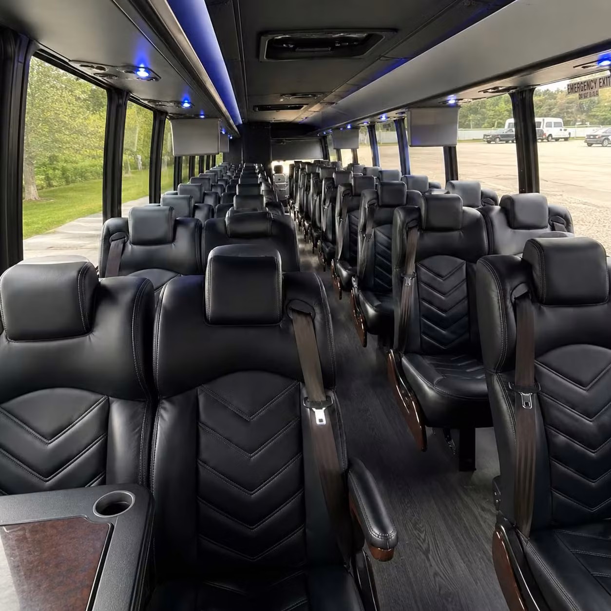 revere 15 passenger minibus rental